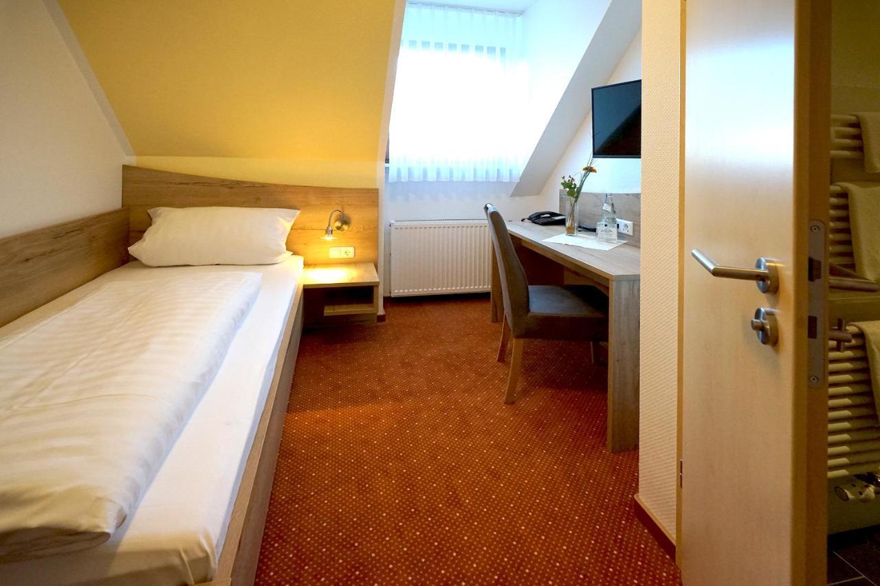 Hotel Gasthof Zum Biber Motten Екстериор снимка